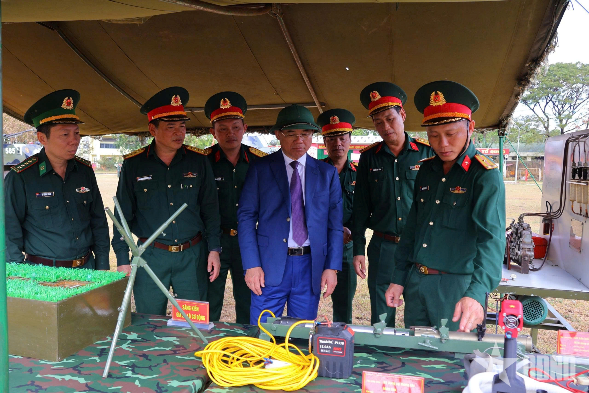 Thiếu tá QNCN Nguyễn Đình Hải: “Cây sáng kiến” bên hòm đạn